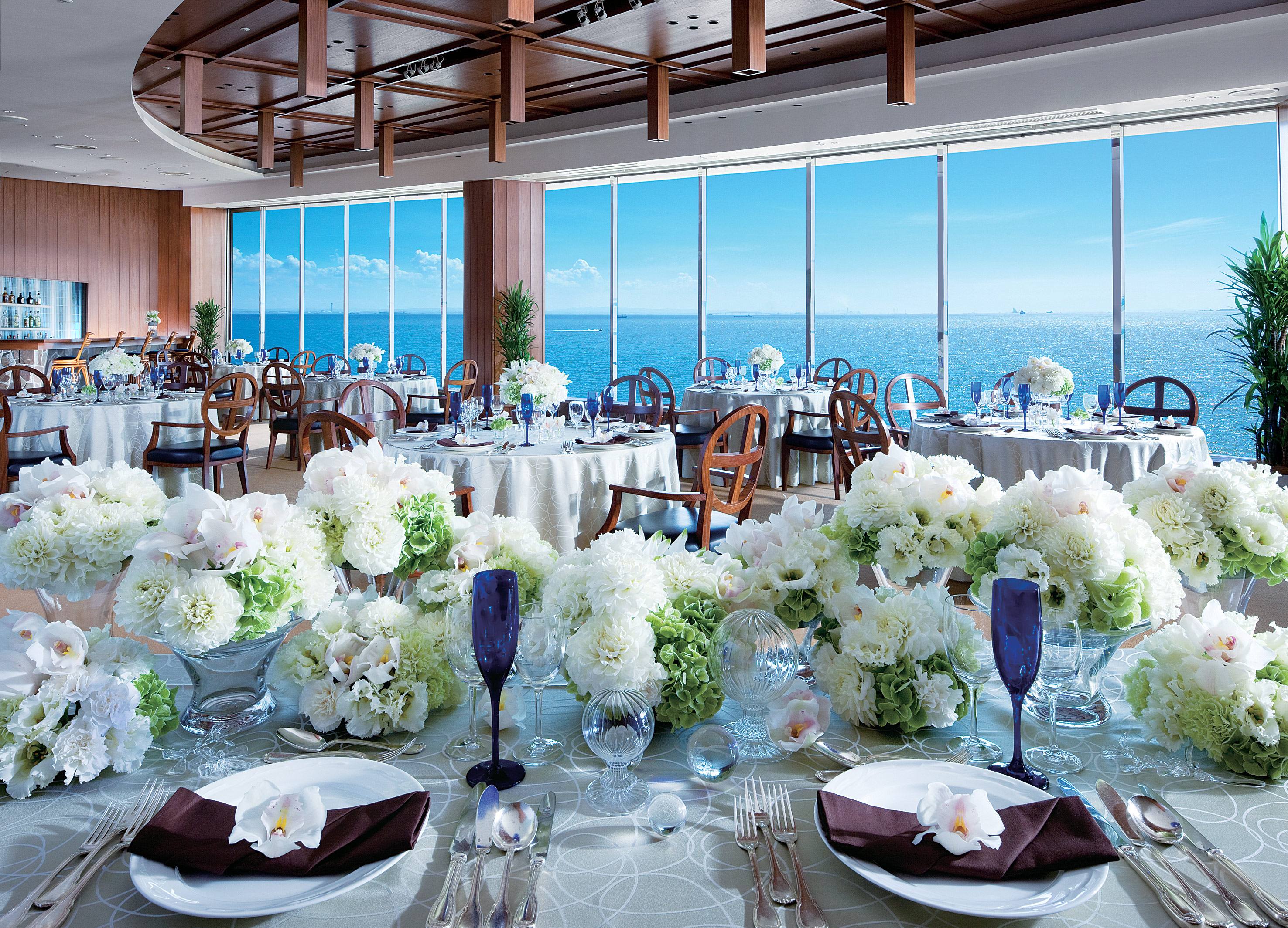 オーシャンスタイル・ベイラウンジ